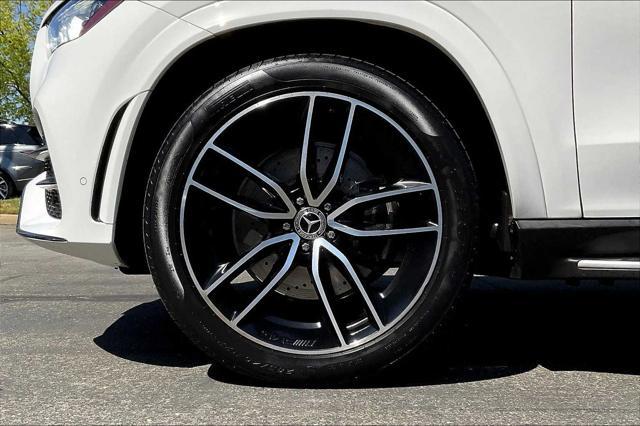 used 2020 Mercedes-Benz GLE 580 car, priced at $48,999