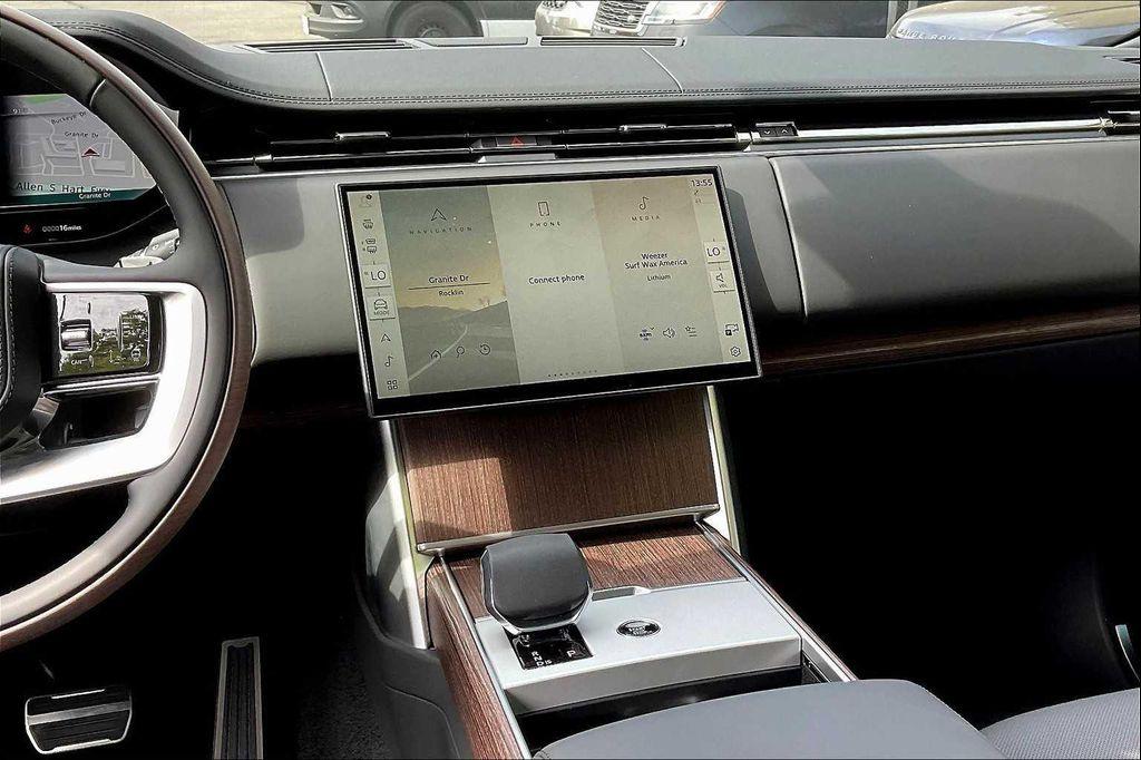 new 2025 Land Rover Range Rover car, priced at $160,405