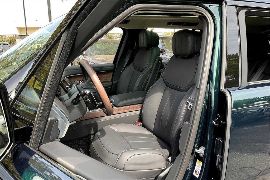new 2025 Land Rover Range Rover car, priced at $160,405