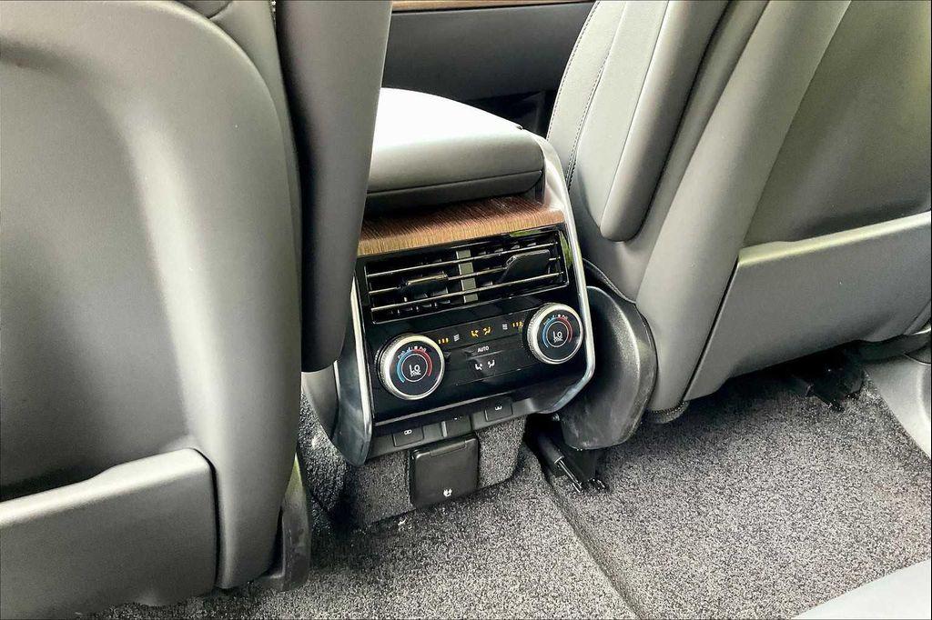 new 2025 Land Rover Range Rover car, priced at $160,405