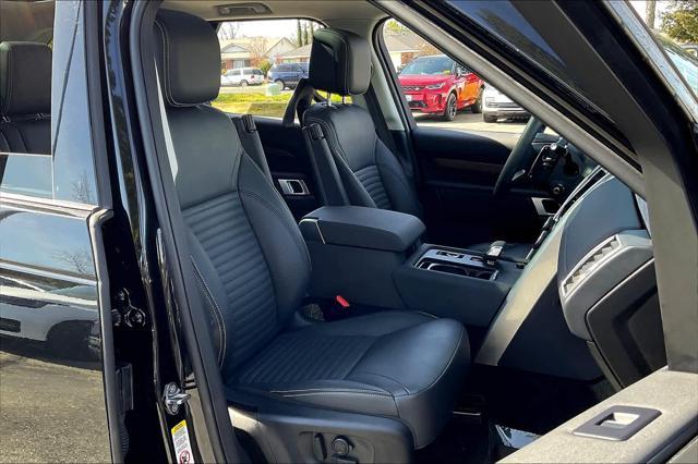 used 2024 Land Rover Discovery car, priced at $48,298