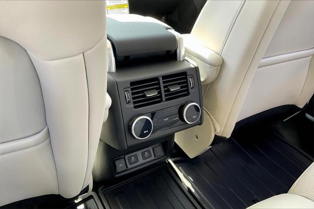 new 2025 Land Rover Discovery car, priced at $70,128