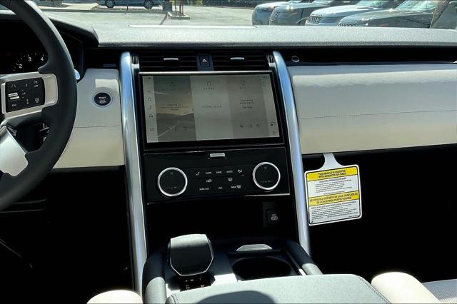 new 2025 Land Rover Discovery car, priced at $70,128
