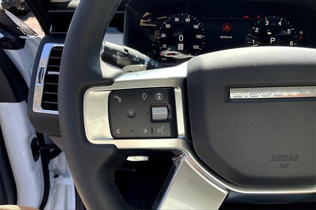 new 2025 Land Rover Discovery car, priced at $70,128