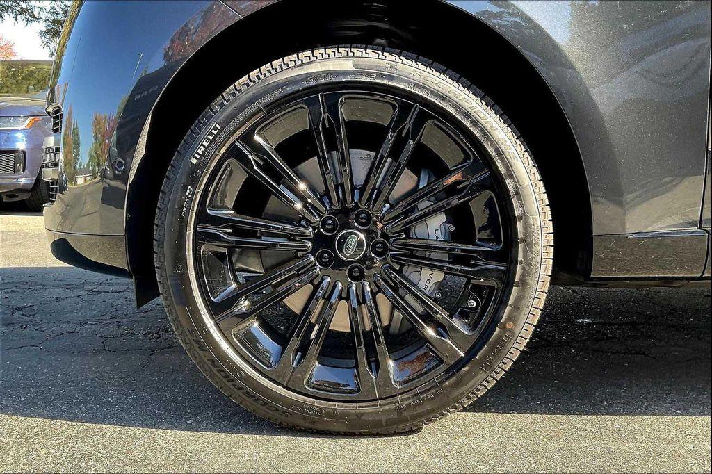 new 2025 Land Rover Range Rover car, priced at $149,405