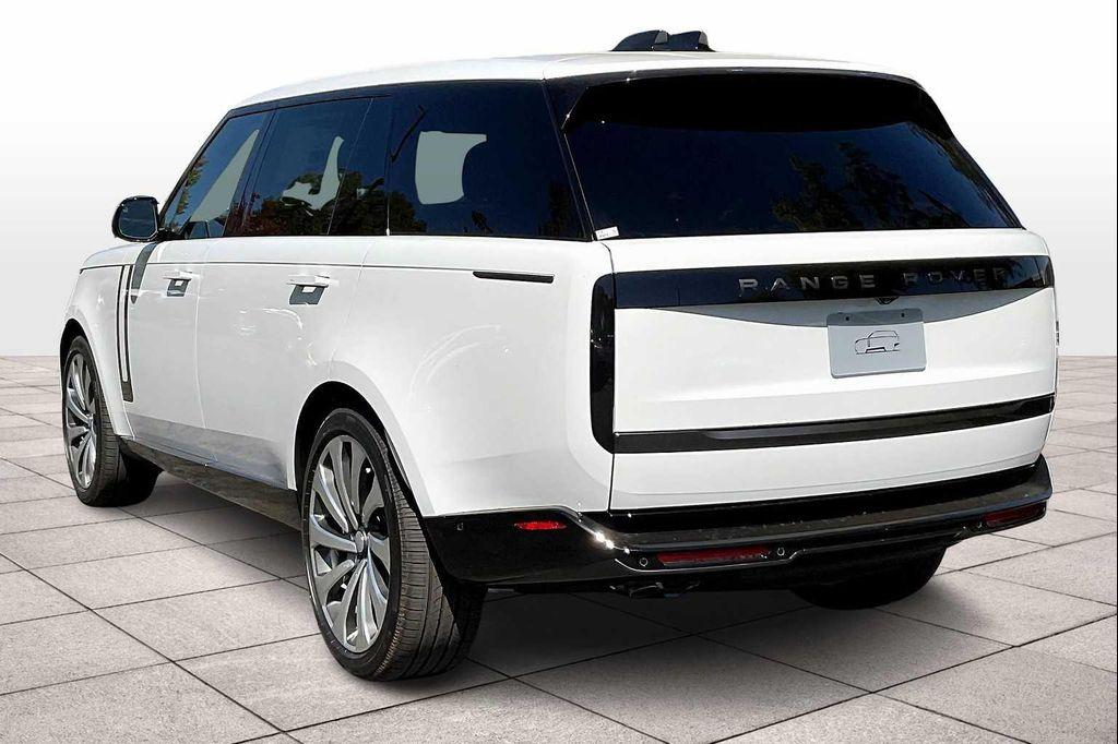 new 2025 Land Rover Range Rover car, priced at $151,355