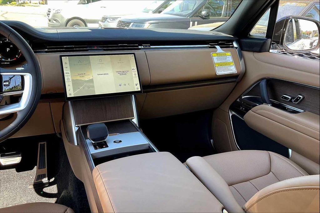 new 2025 Land Rover Range Rover car, priced at $151,355