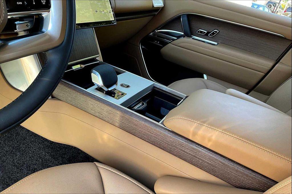 new 2025 Land Rover Range Rover car, priced at $151,355