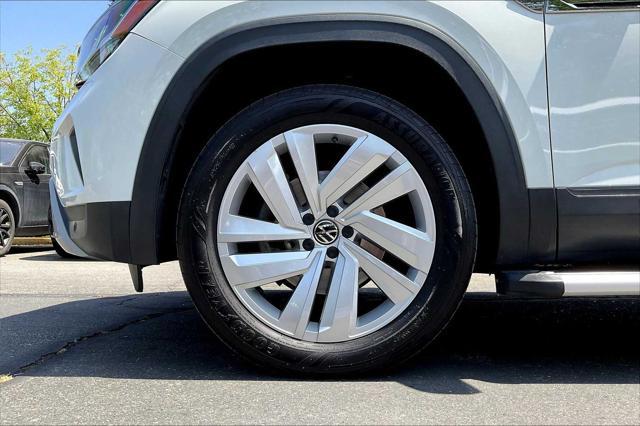 used 2020 Volkswagen Atlas Cross Sport car, priced at $24,498
