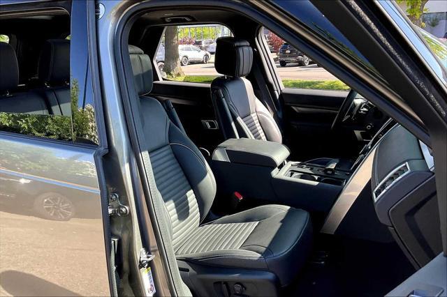 used 2024 Land Rover Discovery car, priced at $67,499