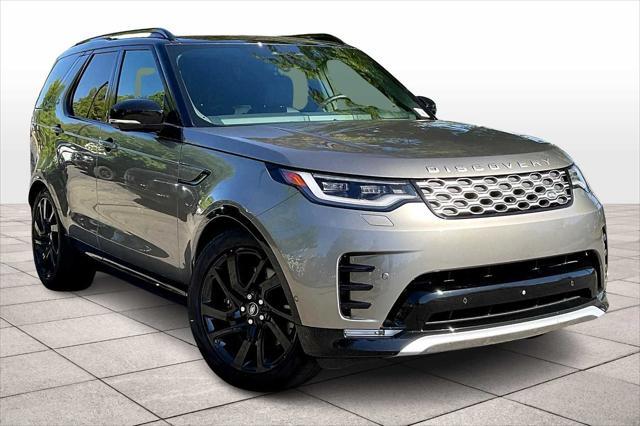 used 2024 Land Rover Discovery car, priced at $67,499