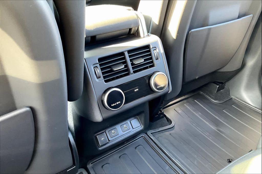new 2025 Land Rover Discovery car, priced at $80,828