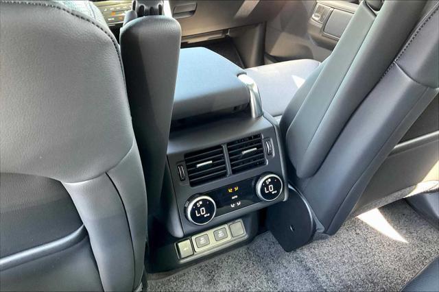 new 2025 Land Rover Discovery car, priced at $64,975