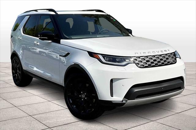 new 2025 Land Rover Discovery car, priced at $64,975