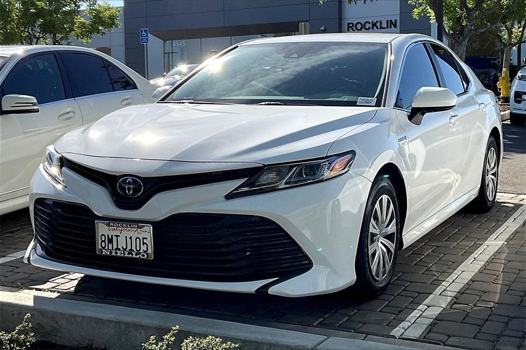 used 2019 Toyota Camry Hybrid car, priced at $24,998