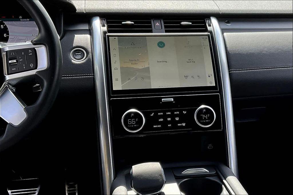used 2024 Land Rover Discovery car, priced at $51,999