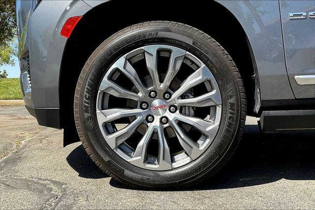 used 2021 GMC Yukon car, priced at $57,499