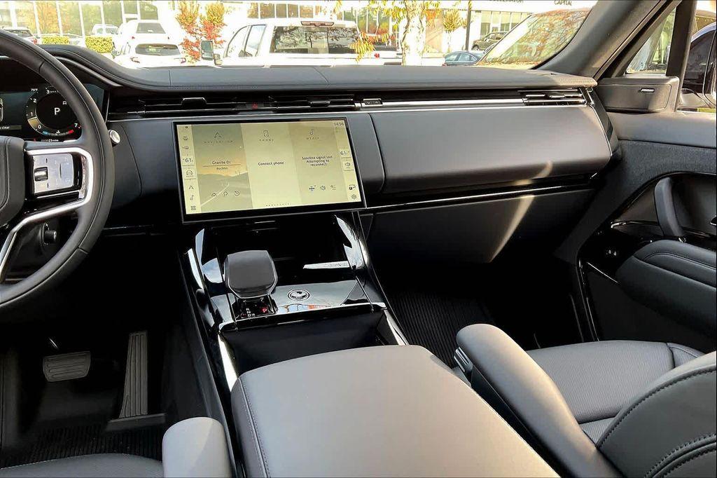 new 2025 Land Rover Range Rover Sport car, priced at $90,320