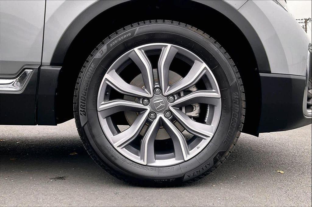 used 2022 Honda CR-V Hybrid car, priced at $28,499