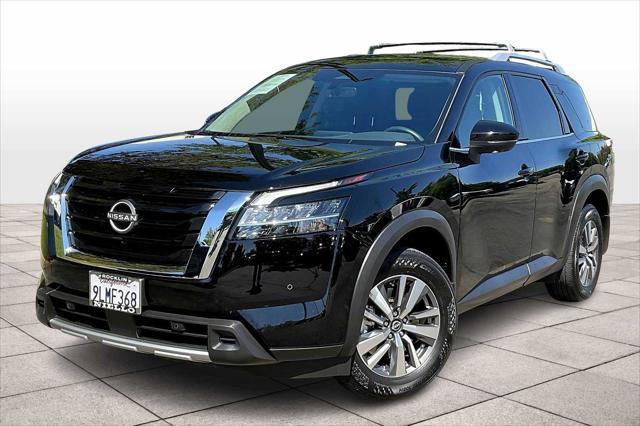 used 2024 Nissan Pathfinder car, priced at $37,498