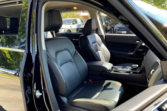 used 2024 Nissan Pathfinder car, priced at $37,498