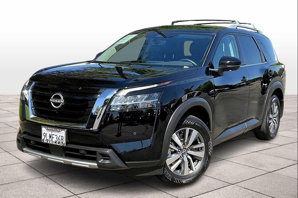 used 2024 Nissan Pathfinder car, priced at $35,499