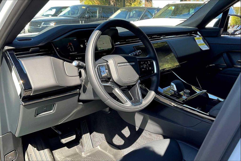 new 2025 Land Rover Range Rover Sport car, priced at $91,420