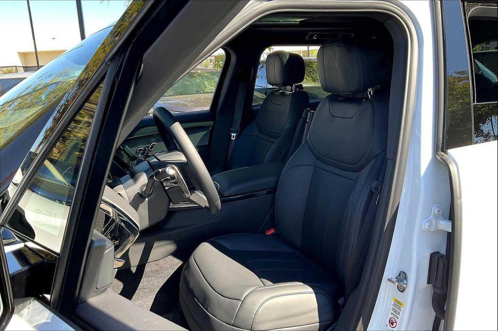 new 2025 Land Rover Range Rover Sport car, priced at $91,420