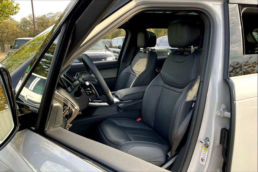 new 2025 Land Rover Range Rover Sport car, priced at $90,930