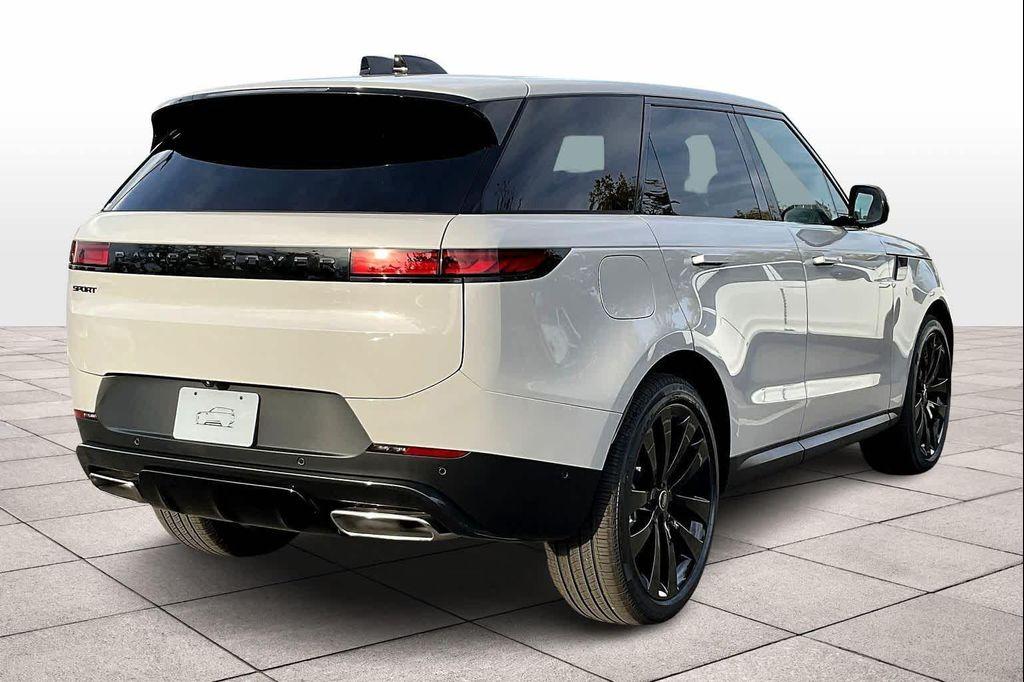 new 2025 Land Rover Range Rover Sport car, priced at $90,930