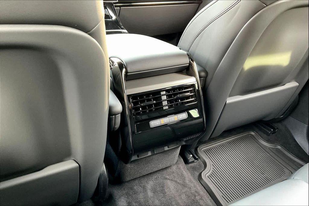 new 2025 Land Rover Range Rover Sport car, priced at $90,930