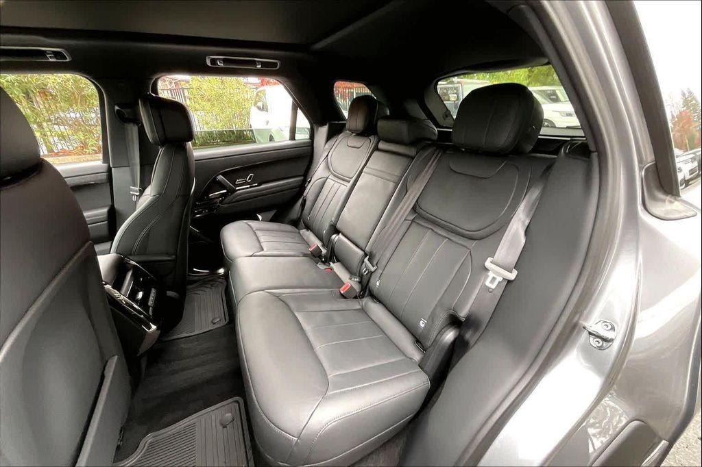 new 2025 Land Rover Range Rover Sport car, priced at $91,025