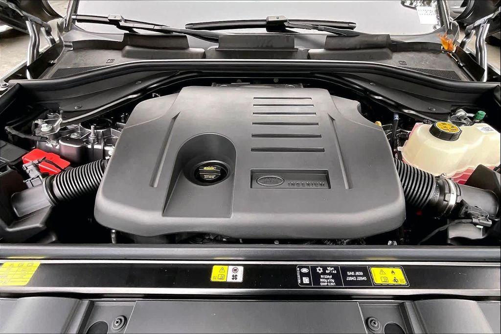 new 2025 Land Rover Range Rover Sport car, priced at $91,025