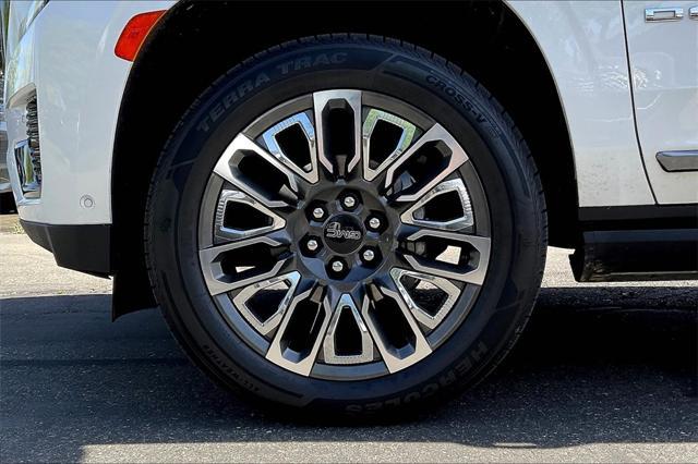 used 2023 GMC Yukon XL car, priced at $83,280