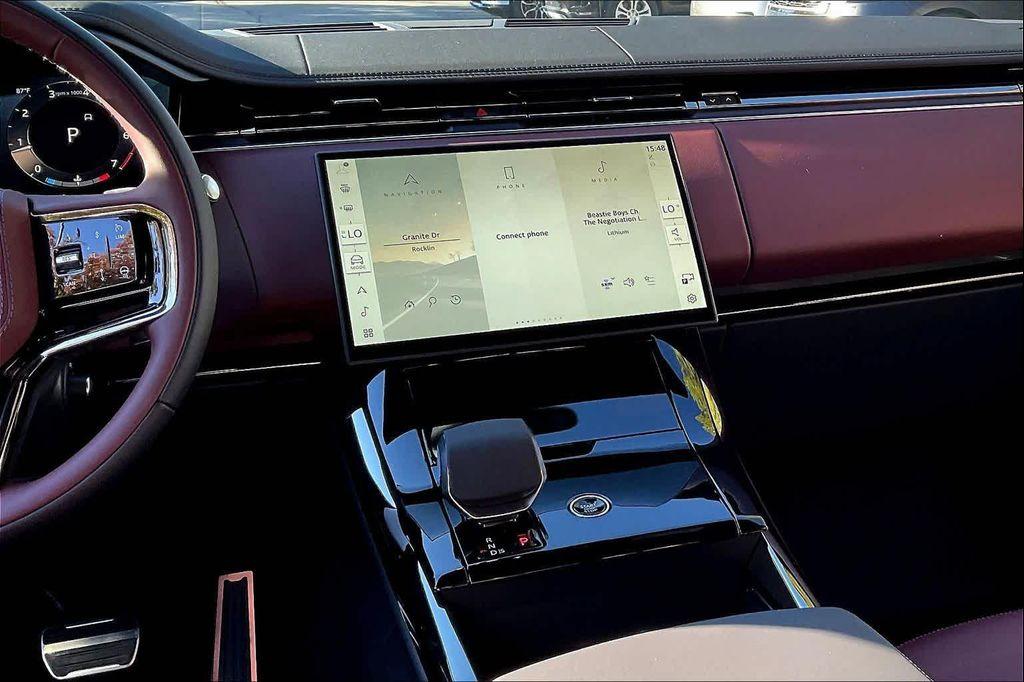 new 2025 Land Rover Range Rover Sport car, priced at $104,240