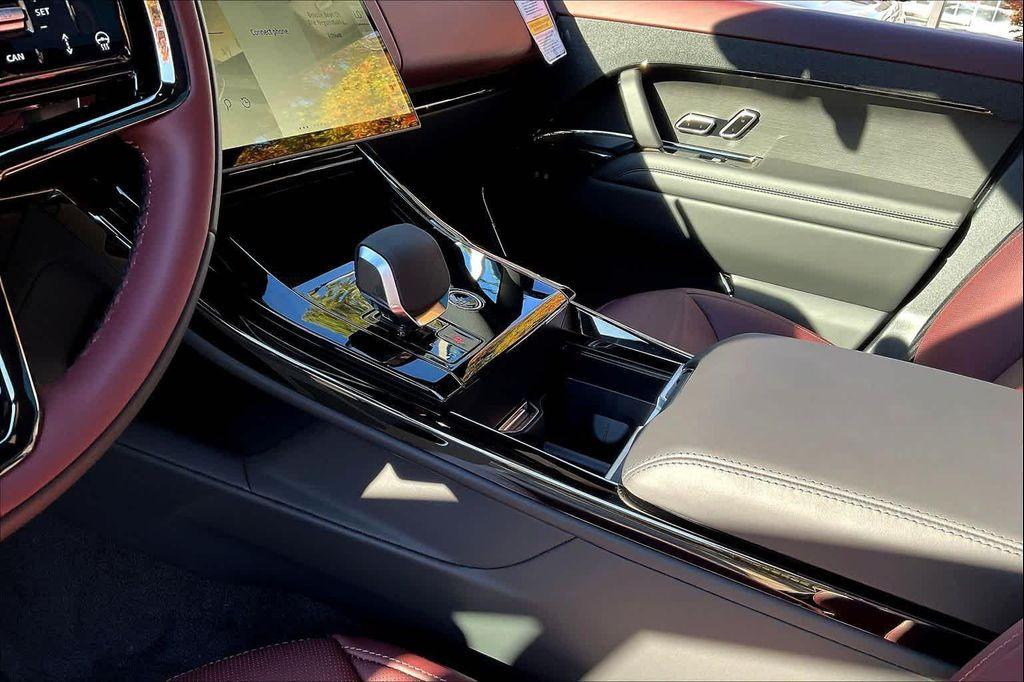 new 2025 Land Rover Range Rover Sport car, priced at $104,240