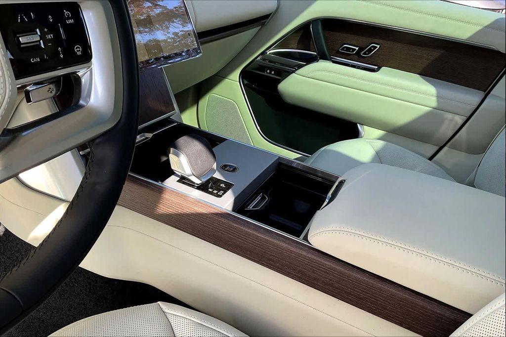 new 2025 Land Rover Range Rover car, priced at $129,855