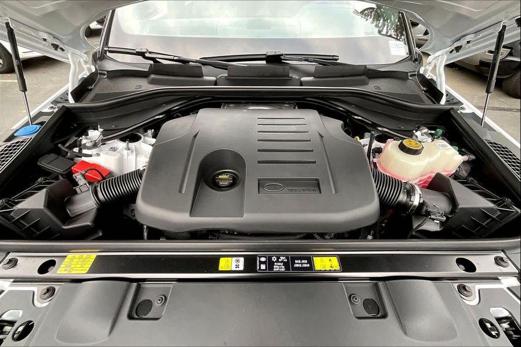 new 2025 Land Rover Range Rover Sport car, priced at $100,570