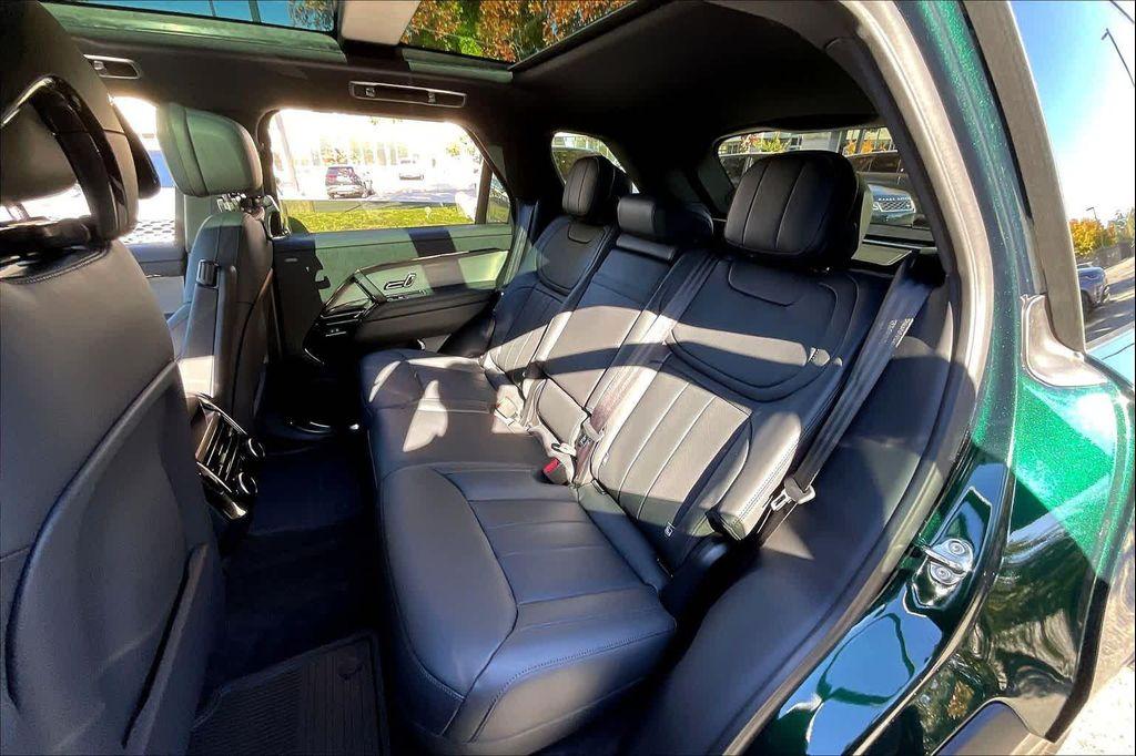 new 2025 Land Rover Range Rover Sport car, priced at $109,445