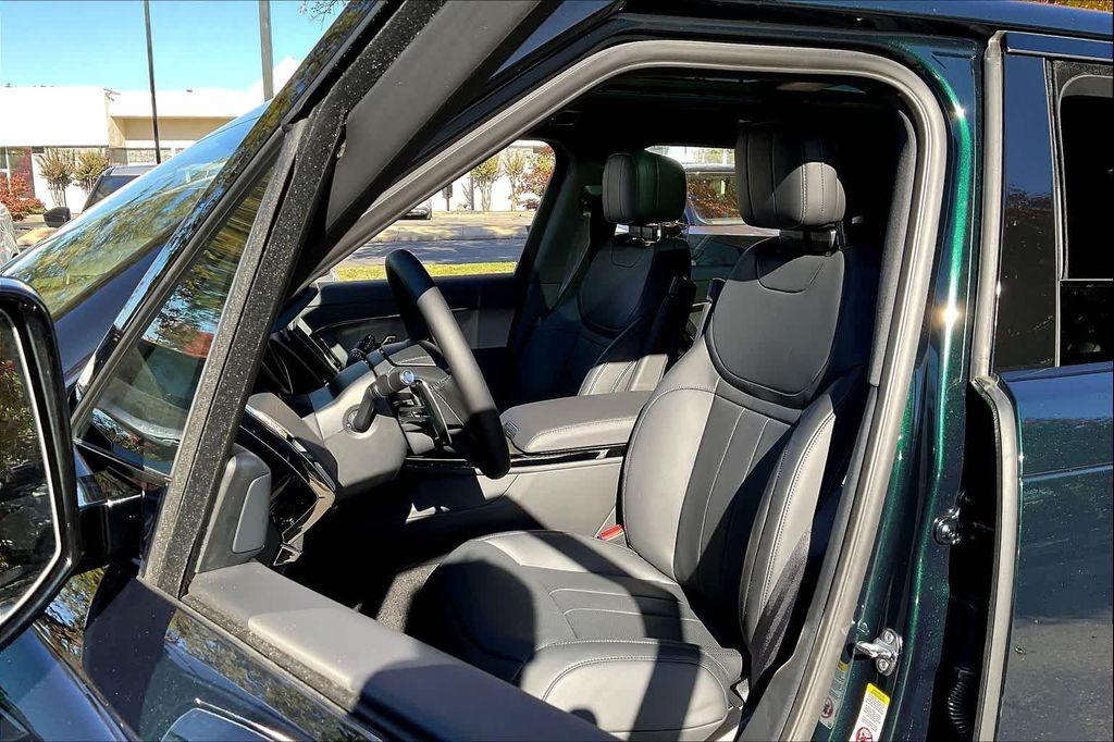 new 2025 Land Rover Range Rover Sport car, priced at $109,445