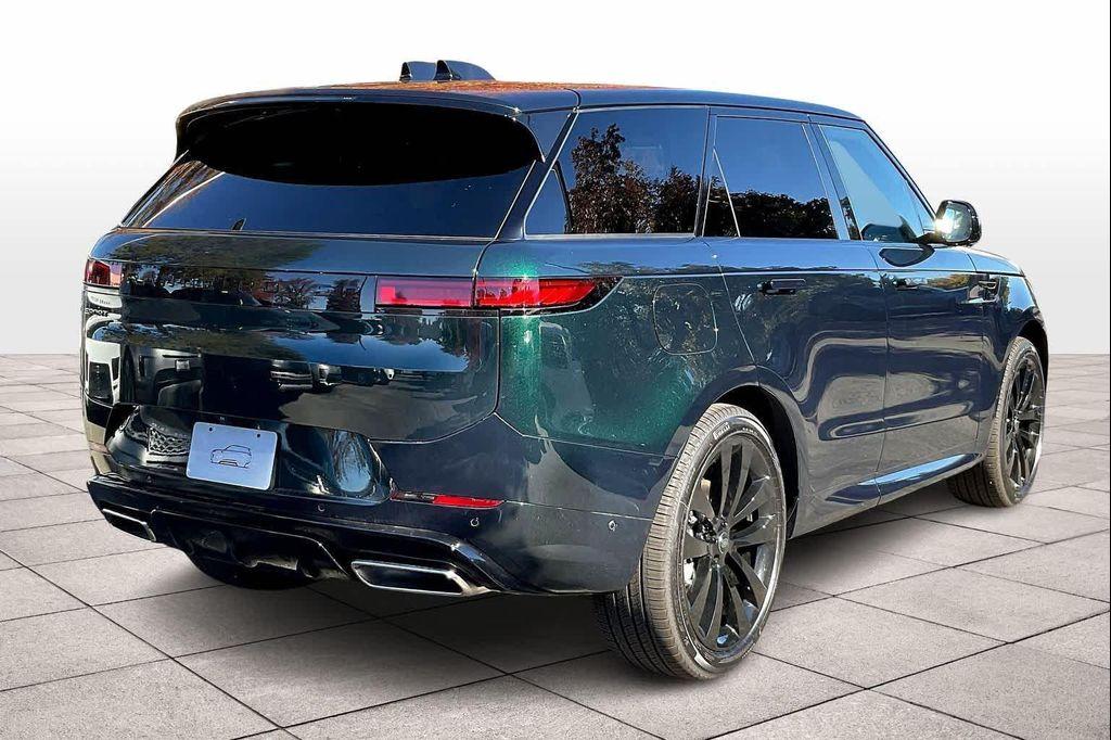 new 2025 Land Rover Range Rover Sport car, priced at $109,445