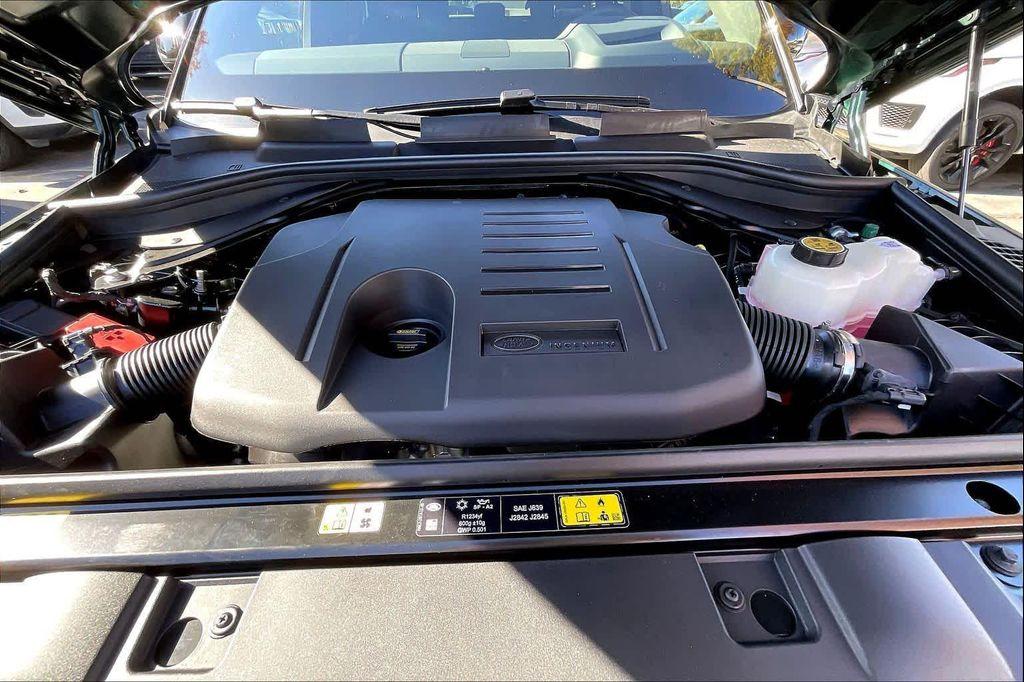 new 2025 Land Rover Range Rover Sport car, priced at $109,445