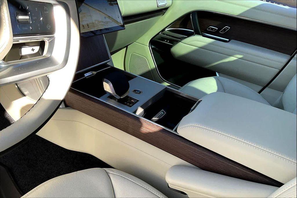 new 2025 Land Rover Range Rover car, priced at $129,705