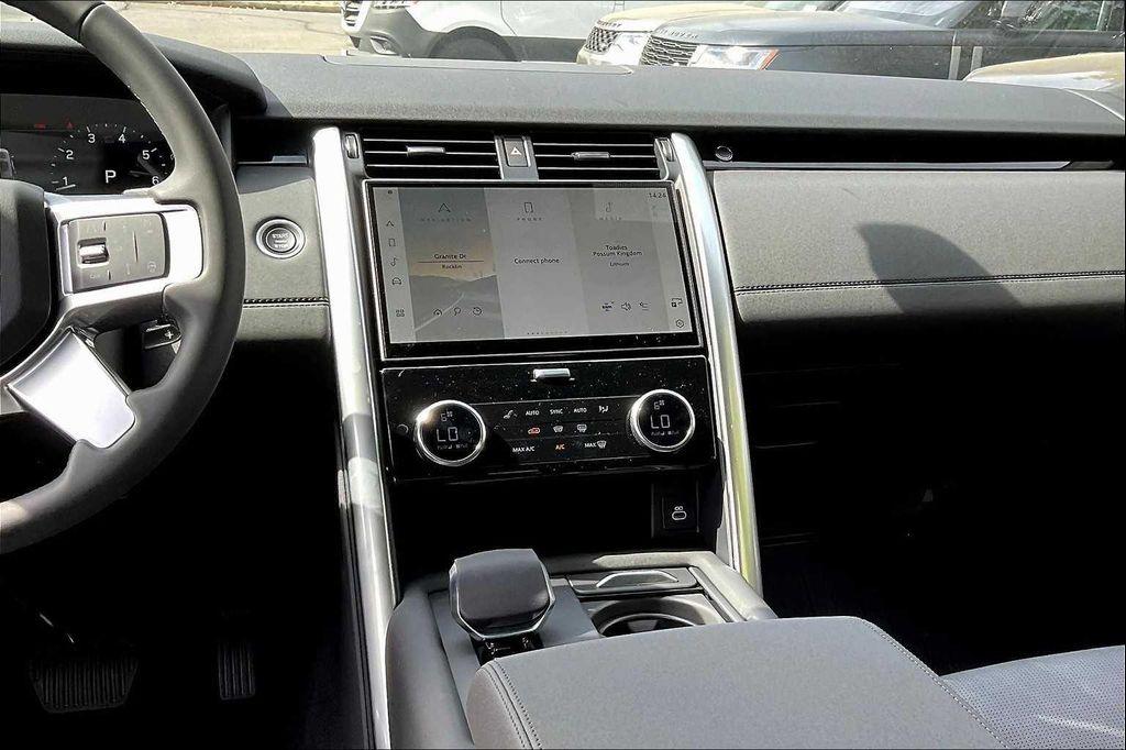 new 2025 Land Rover Discovery car, priced at $69,243