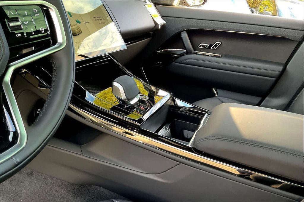 new 2025 Land Rover Range Rover Sport car, priced at $95,840