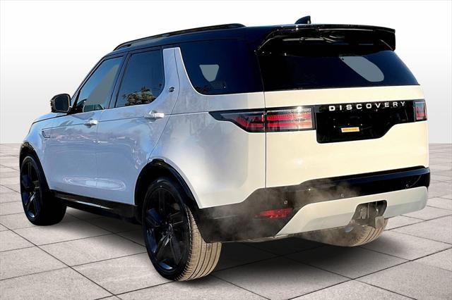 new 2025 Land Rover Discovery car, priced at $86,878