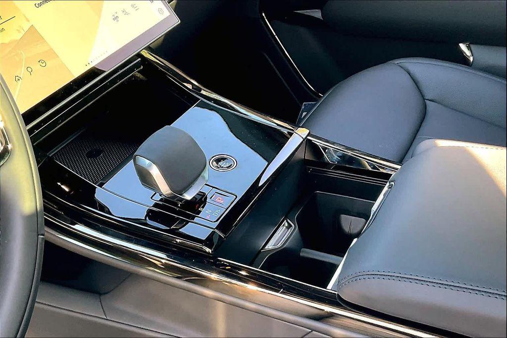 new 2024 Land Rover Range Rover Sport car, priced at $95,385