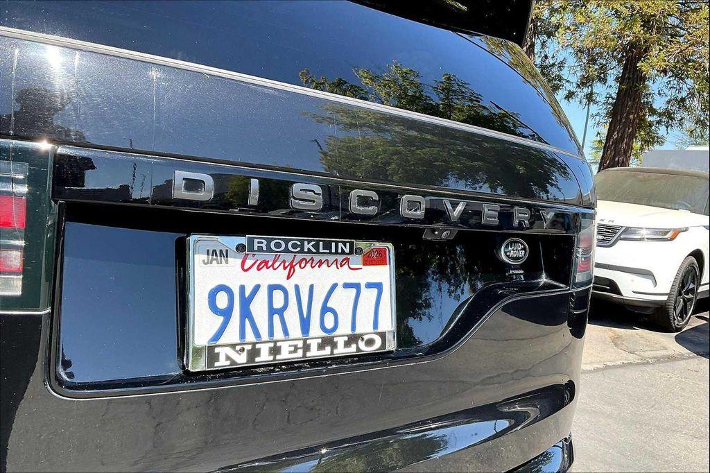 used 2023 Land Rover Discovery car, priced at $48,399
