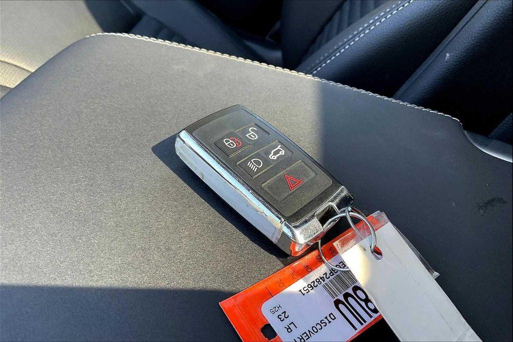 used 2023 Land Rover Discovery car, priced at $48,399