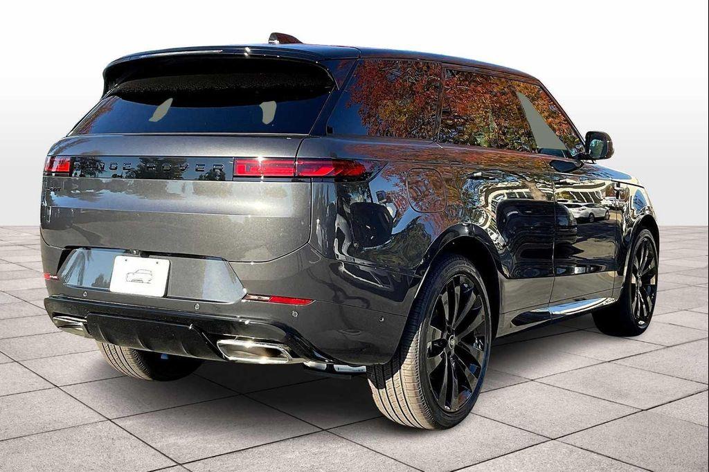 new 2025 Land Rover Range Rover Sport car, priced at $102,195